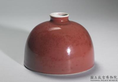 图片[2]-Flat bulbous vase with red glaze, Qing dynasty, Kangxi reign (1662-1722)-China Archive